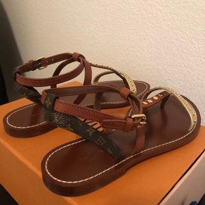 Louis vuitton Wayside Sandal size 8